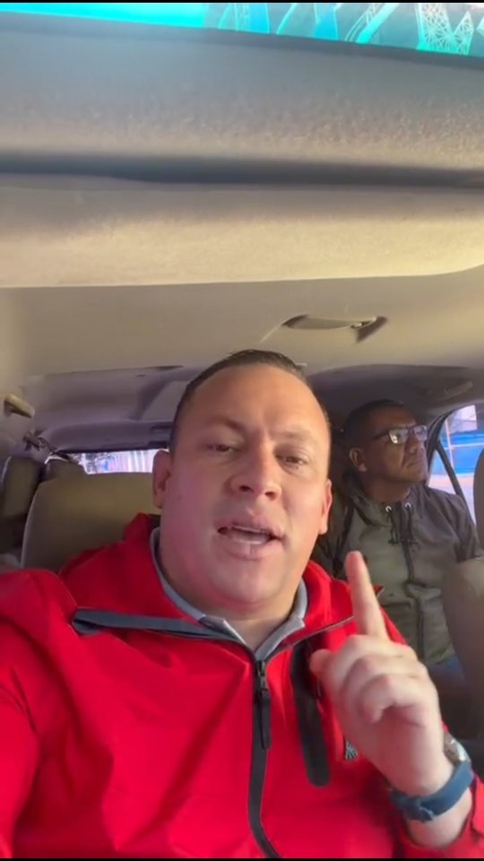 Prometimos y estamos cumpliendo.!!! Vamos pa’ lante.!! 

Dios con nosotros siempre.!!!

@nicolasmadu...